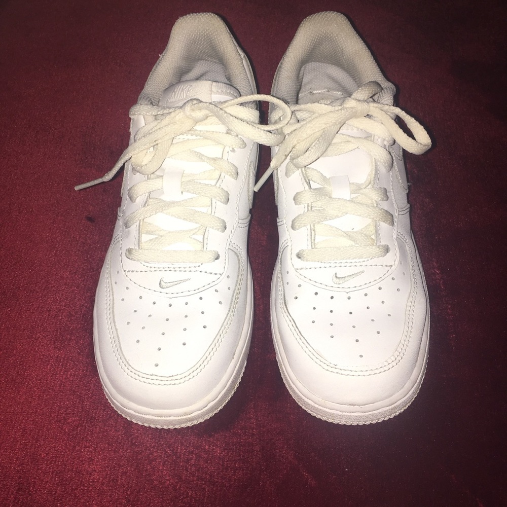 Nike Force 1 boy’s